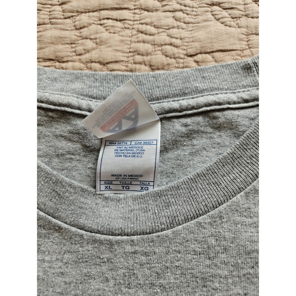 Denver Broncos Sports Illustrated Long Sleeve Gray Graphic T-Shirt, Size XL - Picture 5 of 6